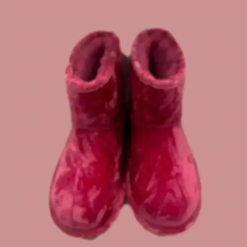 Ugg Classic Mini Ii Velvet Fashion Winter Boots Raspberry Kids Size 6 NWT